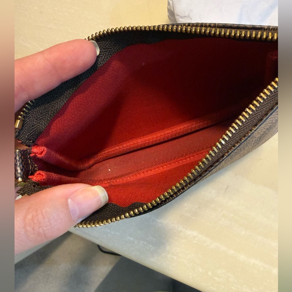 Louis Vuitton Mini Pochette - Picture 6 of 6
